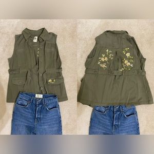 Retro floral military green vest